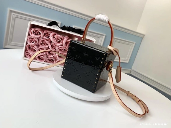 Official oldcobbler VUITTON BLEECKER  BOX LOUIS 0725